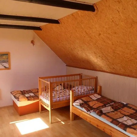 Casa de Férias útulná Za Potokom *